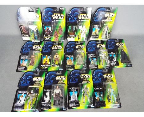 Kenner, Star Wars - A collection of 13 carded Star Wars The Power of the Force'  action figures from Kenner. Lot includes Gre