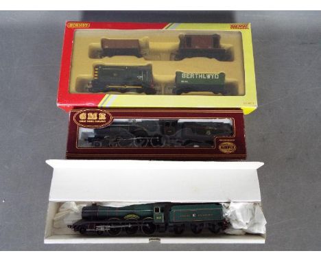 Hornby - Airfix - A collection of 2 x locos and a shunting set including # 54125-5 BR 4-6-0 Pendennis Castle number 4079, # R
