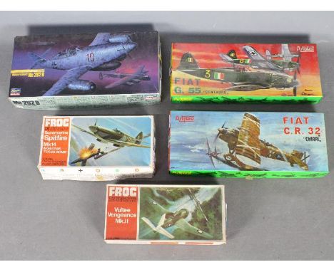 Frog, Artiplast; Hasegawa - Five boxed plastic military aircraft model kits. Lot includes Frog F199 1:72 Vultee Vengeance Mk.