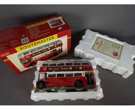 Sun Star - A limited edition London Transport Routemaster bus The Lock Tavern in 1:24 scale. # 2909. This has a certificate t