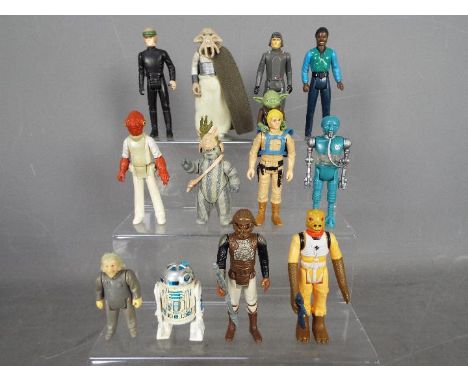 Star Wars, Kenner, Hasbro, LFL, CPG, GMFGI - A battalion of 13 oose vintage Star Wars figures, some in possession of weapons 