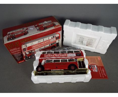 Sun Star - A limited edition London Transport RT bus 'National War Bonds' in 1:24 scale. # 2920. This has a certificate to sh