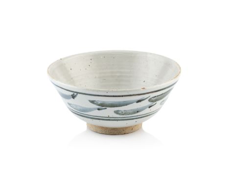 Ursula Mommens (1908-2010)Footed bowlwhite speckled glaze with painted decoration of fishimpressed potter's seal mark to the 