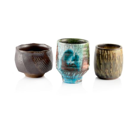 Gunnar Nylund (1904-1977) Yunomiwith golden drip glazed groundincised signature to the base, 8.5cm high, a Steve Tootell yuno