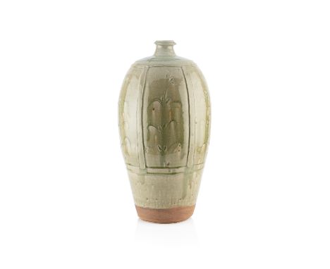 Phil Rogers (1951-2020) Large floor standing vaseash glaze, with incised wheatsheaf style decoration, unglazed footimpressed 