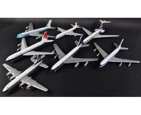 A collection of assorted Corgi ' Aviation Archive ' 1/144 scale diecast model aeroplanes. Examples to include; Boeing VC-137C