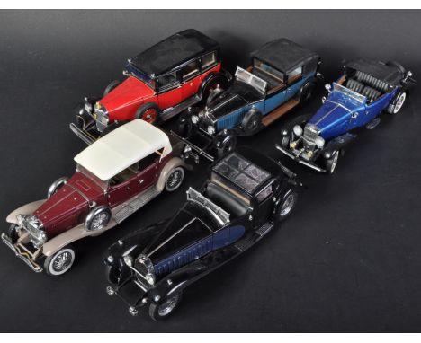 A collection of assorted Franklin Mint 1/24 scale diecast model cars to include;&nbsp;1930 Bugatti Royale Coupe Napoleon, 192