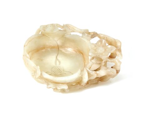 AN ANTIQUE CHINESE WHITE JADE BRUSH WASHER, MING DYNASTY, 16th Century or later, carved in the form of a flower, accented by 