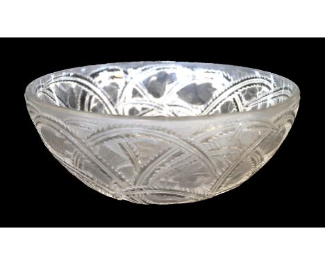 A Lalique clear and frosted glass bowl'Pinsons', signed to base, height 9.5cm, diameter 23.5cm.   CONDITION REPORT:  Light in