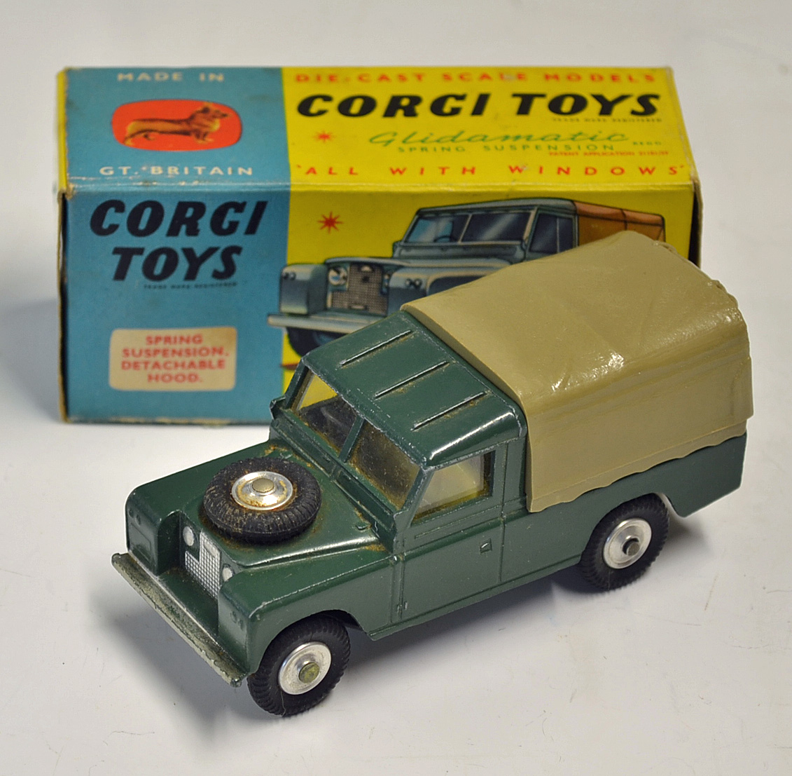 Corgi Toys Land Rover 109 WB No.438 green with tan hood (missing corner ...