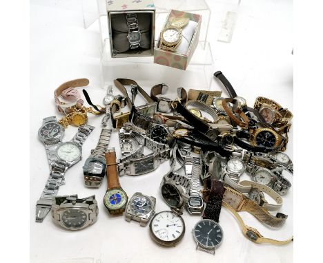 Qty of mostly quartz ladies &amp; gents wristwatches inc Seiko, Swatch etc t/w silver pocket watch - all for spares / repairs