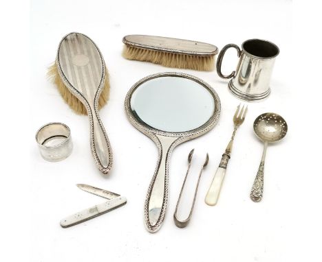 Quantity of silver inc 1920 hallmarked tankard by S Blanckensee &amp; Son Ltd, napkin ring by WA  - total weight 78g t/w 1919