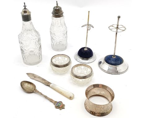 Qty of silver items inc napkin ring (36g), butter knife, hat pin holder (13cm high t/w a silver plated holder), souvenir spoo