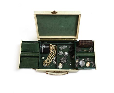 A jewellery box containing a small collection of gold, silver and costume jewellery,to include a gold sapphire and split pear