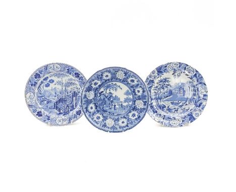 A Rogers blue and white Zebra pattern plate. Circa 1812, impressed mark, diameter 25cm, together with a Wedgwood Chinese Gard