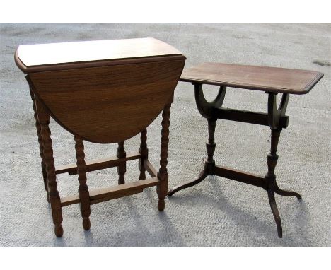 An oak gate legged table on bobbin turned legs 57cm wide and a mahogany occasional table 59cm wide (2)