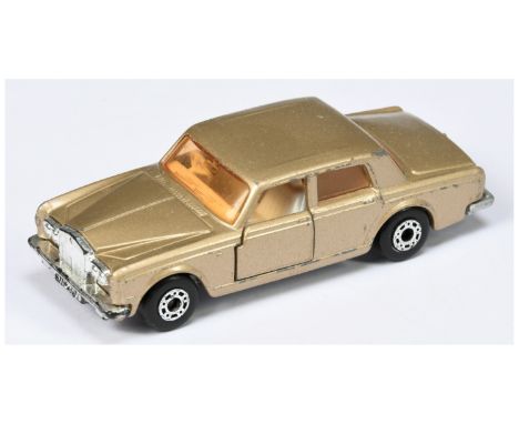 Matchbox Superfast 39b Rolls Royce Silver Shadow - metallic champagne gold body, RARE LIGHT AMBER WINDOWS, white interior, si