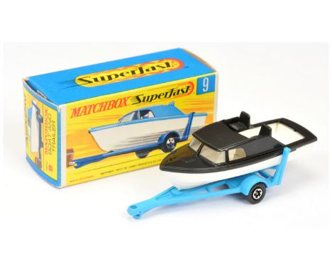 Matchbox Superfast 9a Cabin Cruiser &amp; Trailer - Twin Pack Issue - black plastic boat with white hull, light blue trailer 