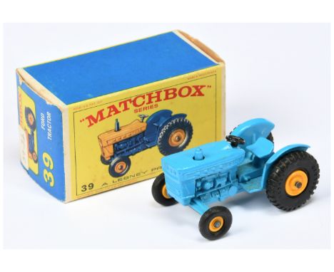 Matchbox Regular Wheels 39c Ford Tractor - Stannard Code 16 - blue body &amp; hood (lighter shade), Type C 4mm tall exhaust s