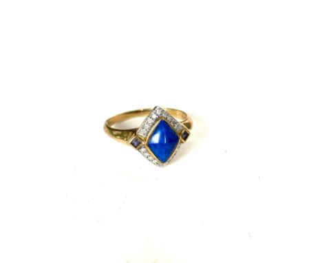 Ladies 9ct gold stone set ring, ring size V, overall weight 3g