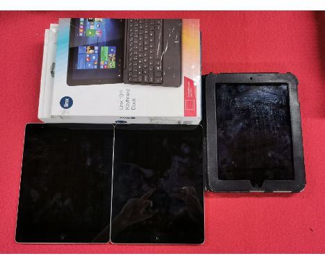 A first generation Ipad, second generation Ipad and fourth generation Ipad.