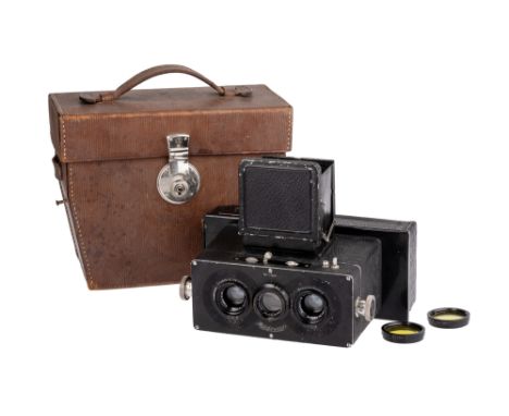 A Rollei Heidoscop Stereo Camera, 1924, black, serial no. 11944, with Carl Zeiss Jena Tessar f/4.5 75mm lenses, serial nos. 7