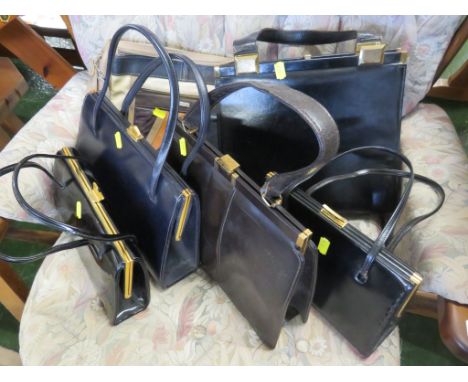 SEVEN VINTAGE LADIES LEATHER HANDBAGS INCLUDING ACKERY OF LONDON, PETER LEIGH AND JANE SHILTON