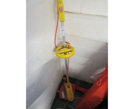 WOLF TOOLS ELECTRIC STRIMMER