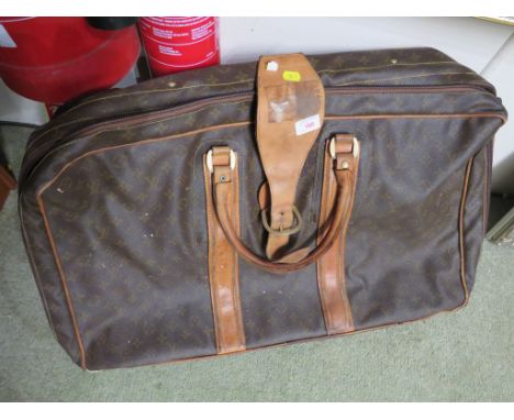 VINTAGE LOUIS VUITTON TRAVEL BAG (A/F - RESTORATION PROJECT)