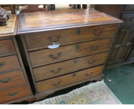 19TH CENTURY BANDED MAHOGANY CHEST OF FOUR GRADUATED DRAWERS, BRASS SWAN NECK HANDLES, OGEE BRACKET FEET (HEIGHT 81CM, WIDTH 