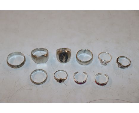 Ten vintage Sterling silver rings, approx. total weight 34gms 