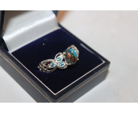 A 925 silver turquoise set ring 