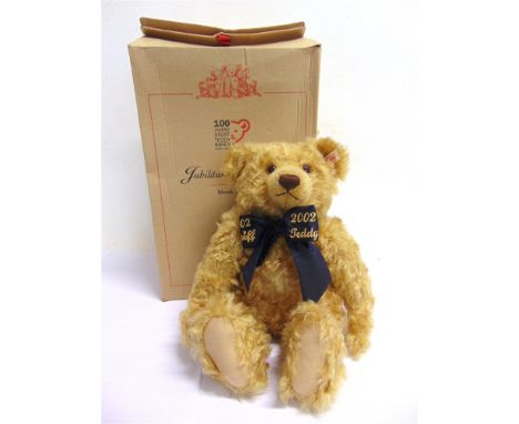 A STEIFF COLLECTOR'S TEDDY BEAR, 'CENTENARY TEDDY BEAR'  (EAN 670985), blond, limited edition no.2649, with certificate of au