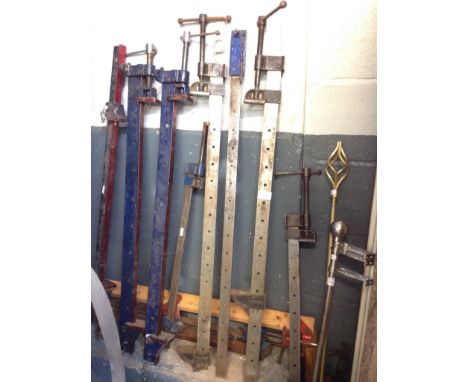 QUANTITY OF SASH CLAMPS