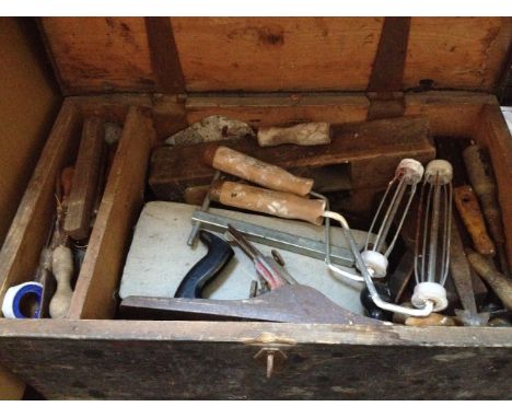 WOOD TOOL BOX OF TOOLS