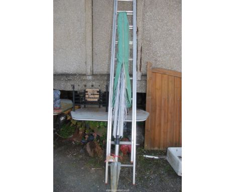 A four arm rotary clothes line with spike.