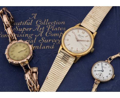 Two vintage 9ct gold ladies wristwatches, the earlier example with 27mm case, and having expanding strap, the other an Everit