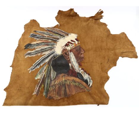 Unbekannter Künstler (20. Jh.) Portrait eines Indianers mit Federschmuck. Wohl Ölfarben/Leder (Alters- und Knickspuren). Gesa