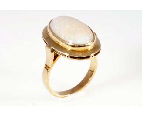 585 Gold Opal Ring, 14K gold opal ring,GG 585/000 Gelbgold, Ring mit Opal 17 x 10,5 mm, gestempelt 585, Ringhöhe 25,7 mm, Grö