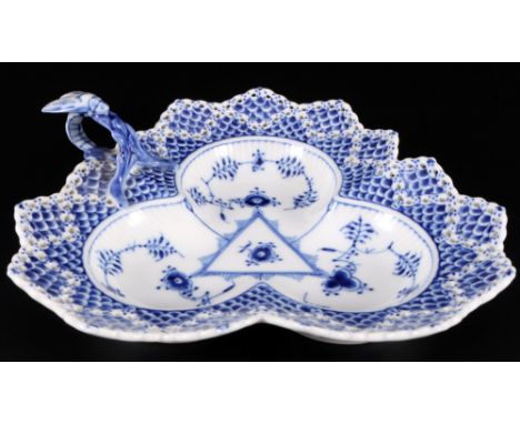 Royal Copenhagen Musselmalet Vollspitze  Kabarettschale 1077, full lace cabaret bowl 1st choice,Porzellan, Dänemark, mit grün
