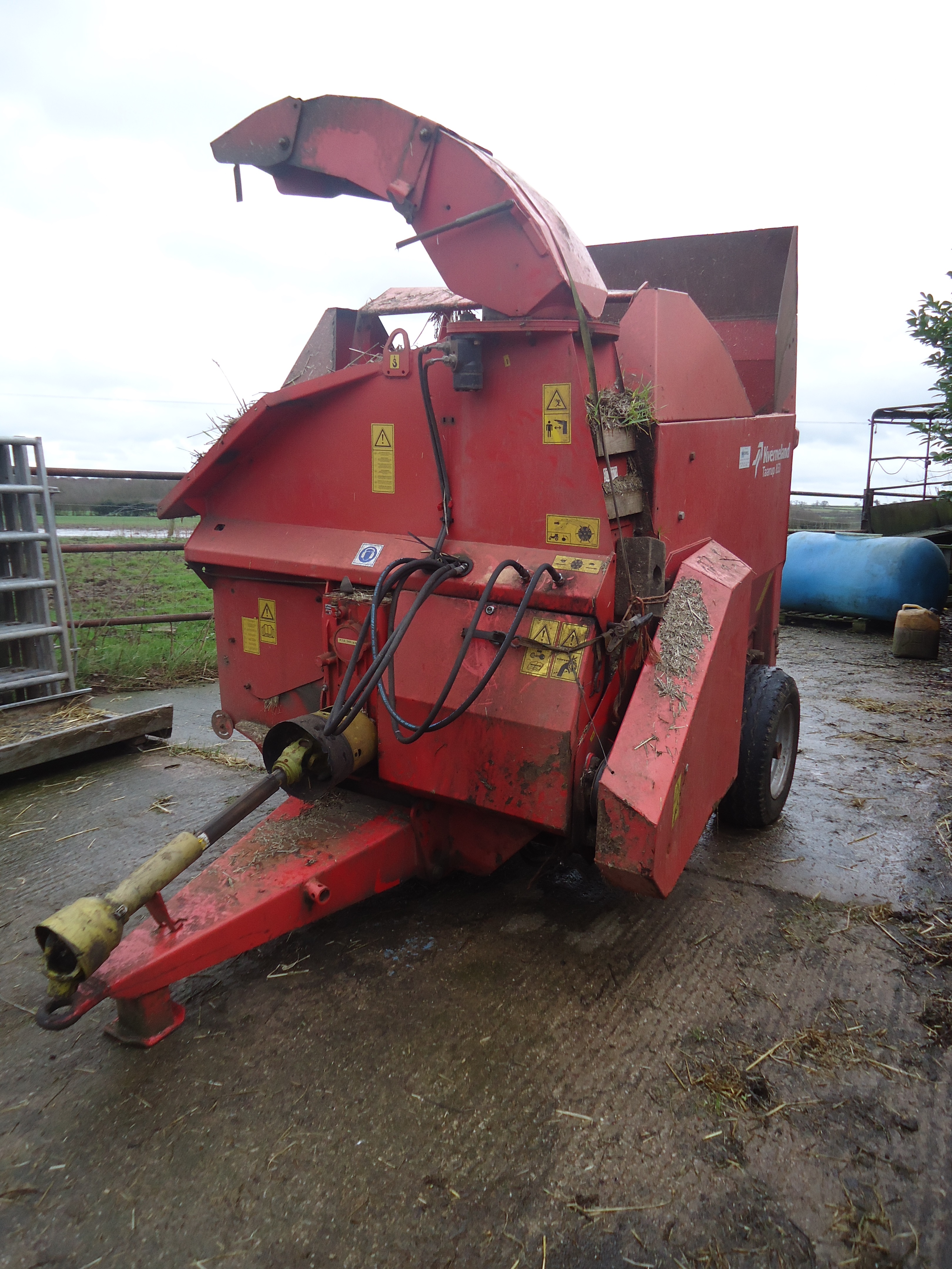 2009 KVERNELAND TAARUP 853 BIG BALE STRAW CHOPPER