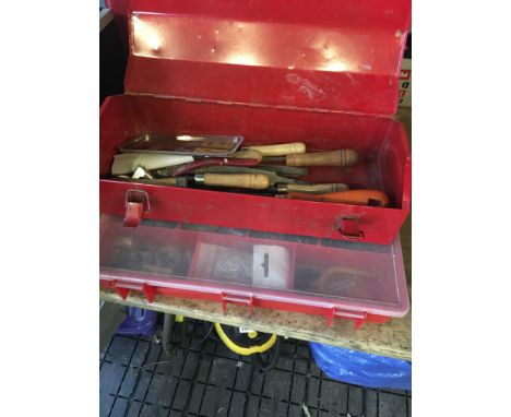 Vintage chisels and odds