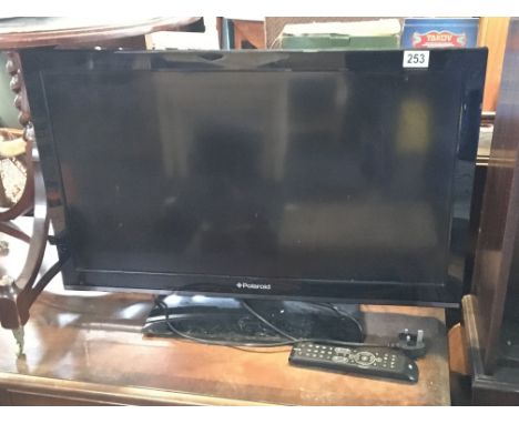 A Polaroid Flat screen TV with remote. 32inch.