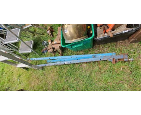 Vintage sach clamps x3