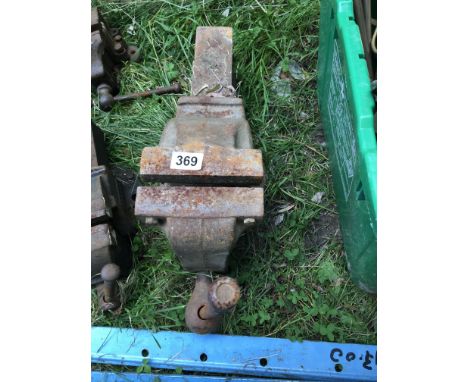 A large vintage vice