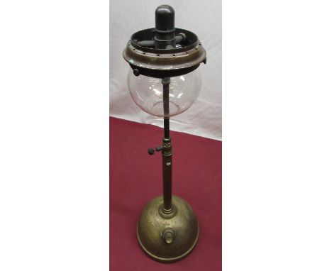 Mid C20th Tilley lamp "Table Model" paraffin lamp with brass gallery and tilley durosil 182 globe H58cm 