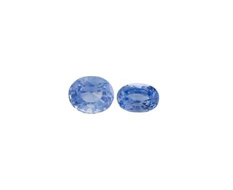 Two oval-shape sapphires, total weight 2.50ct, currently loose from mount, 0.5gOverall good conditionSapphires are a light vi