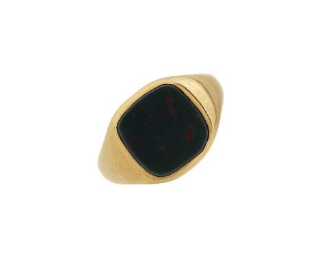 A mid 20th century 18ct gold bloodstone cabochon signet ring, hallmarks for Birmingham 1963, ring size U, 8.1gOverall good co