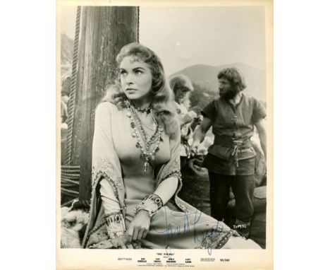 LEIGH JANET: (1927-2004) American actress, an Academy Award nominee. Vintage signed 8 x 10 photograph of Leigh seated in a th