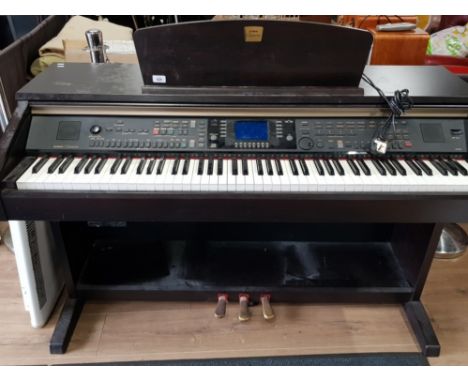 YAMAHA CLAVINOVA ELECTRIC ORGAN MODEL NUMBER CVP-301